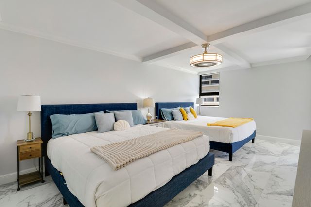 5280 N Ocean Drive, Riviera Beach, FL 33404