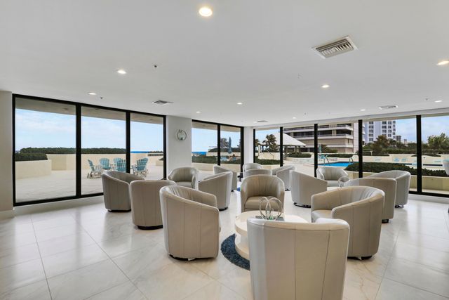 5280 N Ocean Drive, Riviera Beach, FL 33404