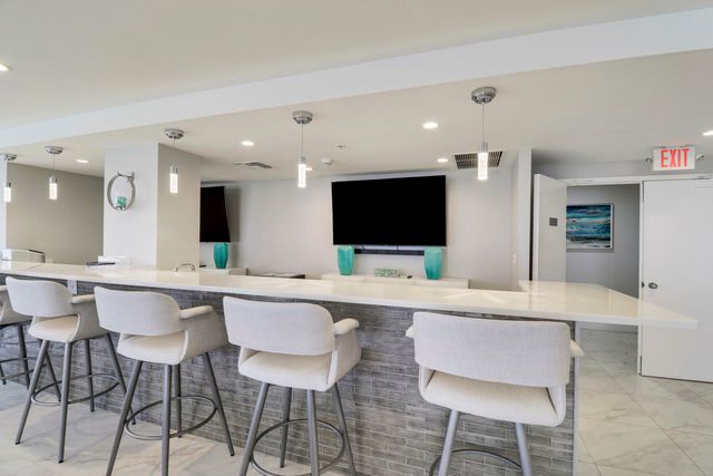 5280 N Ocean Drive, Riviera Beach, FL 33404