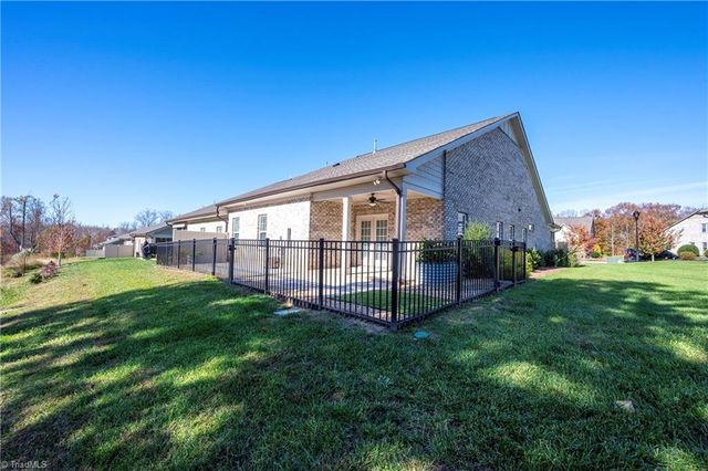 2049 Welden Ridge Road, Kernersville, NC 27284