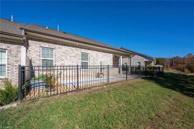 2049 Welden Ridge Road, Kernersville, NC 27284