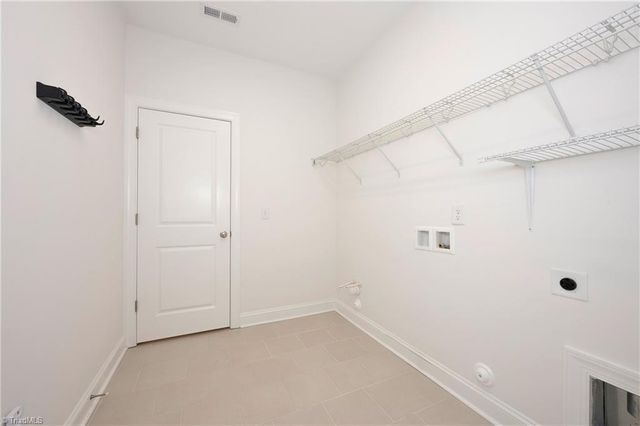 2049 Welden Ridge Road, Kernersville, NC 27284