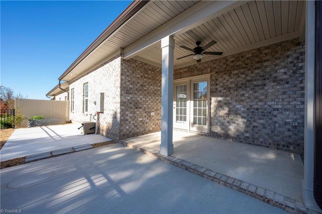 2049 Welden Ridge Road, Kernersville, NC 27284