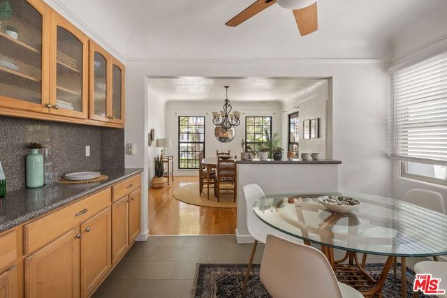 6122 W 6th Street, Los Angeles, CA 90048