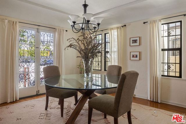 6122 W 6th Street, Los Angeles, CA 90048