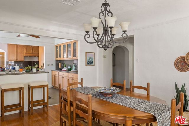 6122 W 6th Street, Los Angeles, CA 90048