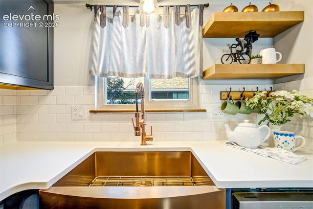 7915 Lexington Park Drive, Colorado Springs, CO 80920