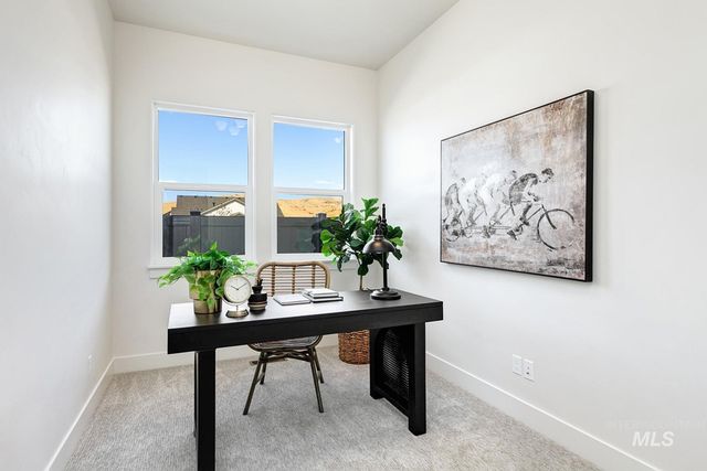 9262 W Sooty Grouse Ct, Boise, ID 83714