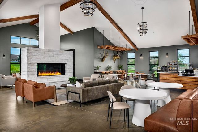 9262 W Sooty Grouse Ct, Boise, ID 83714