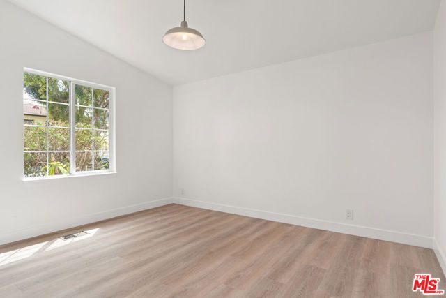 5311 Packard Street, Los Angeles, CA 90019
