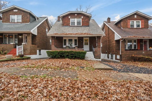 6827 Plymouth Avenue, University City, MO 63130