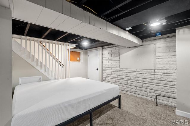 6827 Plymouth Avenue, University City, MO 63130