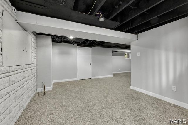 6827 Plymouth Avenue, University City, MO 63130