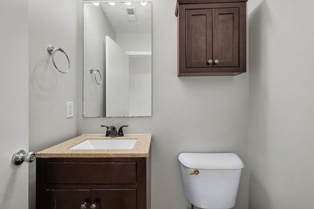 104 Deer Ridge Ln, Hendersonville, TN 37075