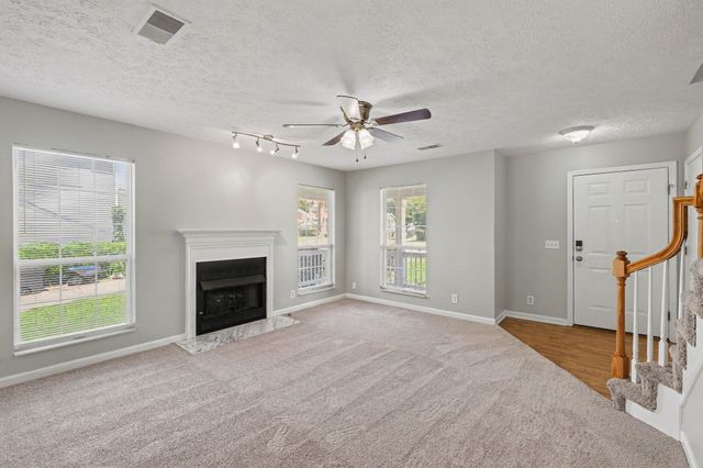 104 Deer Ridge Ln, Hendersonville, TN 37075