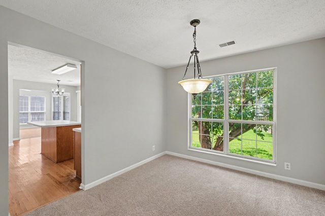 104 Deer Ridge Ln, Hendersonville, TN 37075