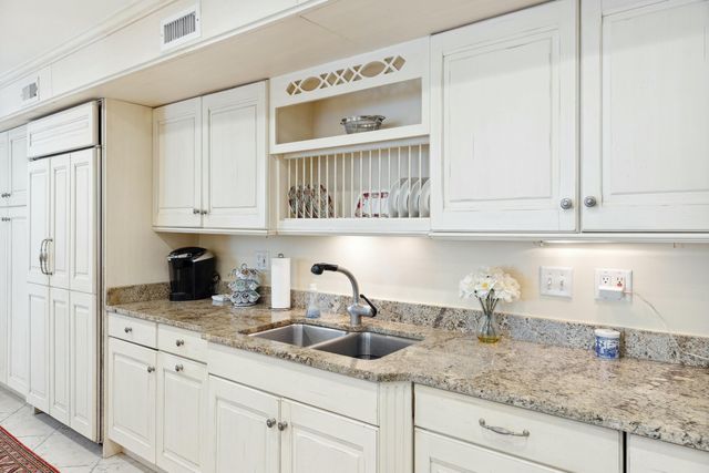 32 Church Street, Charleston, SC 29401