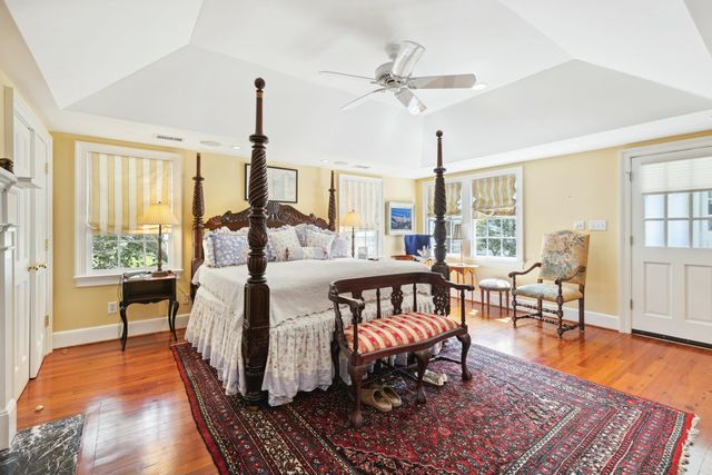 32 Church Street, Charleston, SC 29401