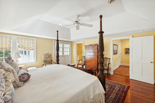 32 Church Street, Charleston, SC 29401