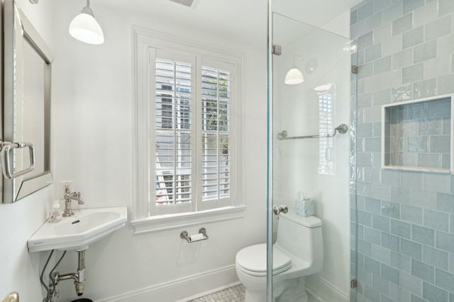 32 Church Street, Charleston, SC 29401