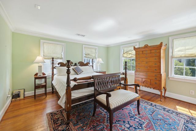 32 Church Street, Charleston, SC 29401