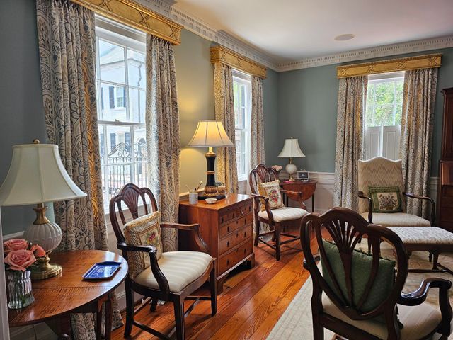 32 Church Street, Charleston, SC 29401