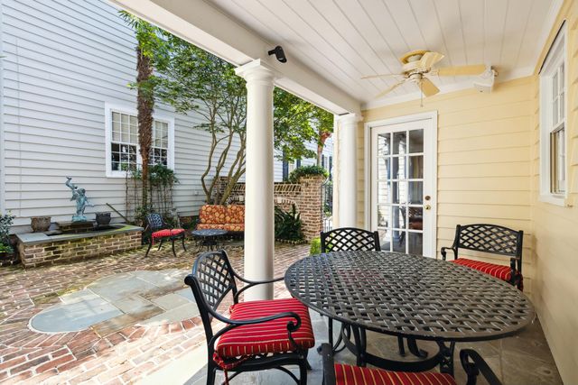 32 Church Street, Charleston, SC 29401