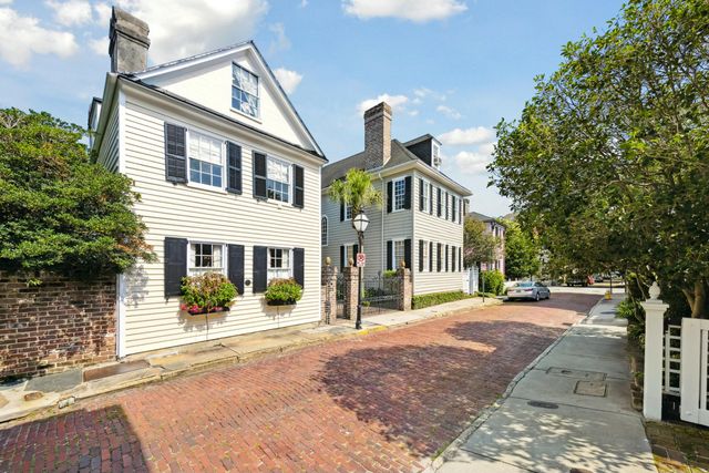 32 Church Street, Charleston, SC 29401