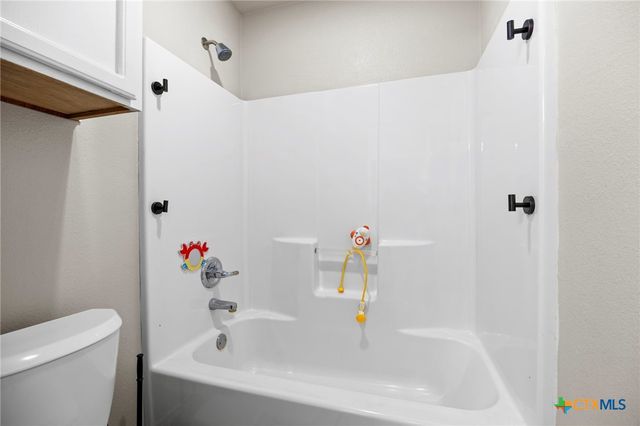 18751 State Highway 95, Holland, TX 76534