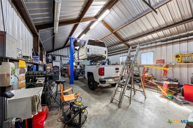 18751 State Highway 95, Holland, TX 76534