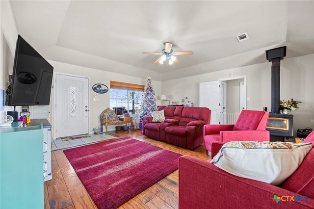 18751 State Highway 95, Holland, TX 76534