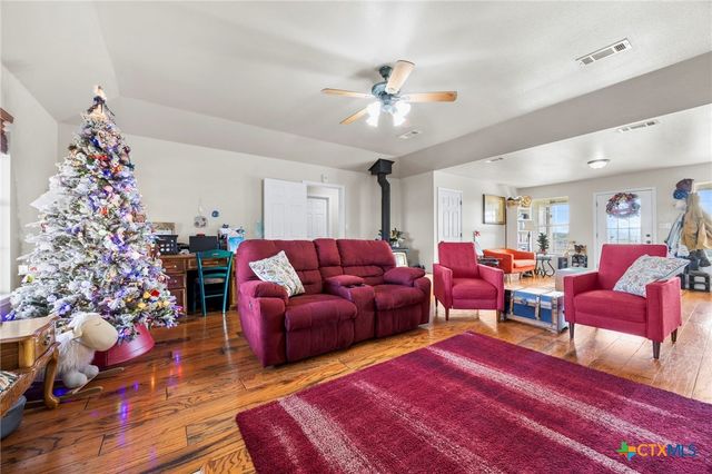 18751 State Highway 95, Holland, TX 76534