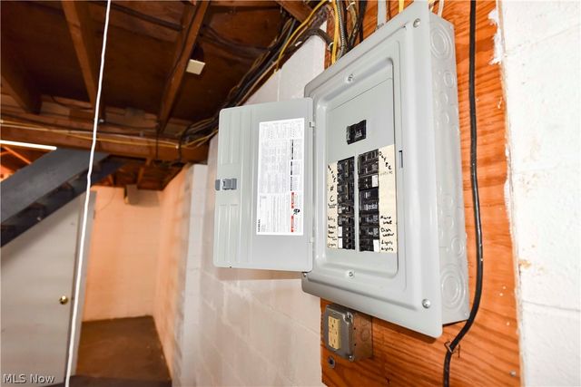 3864 Louise Street, Mogadore, OH 44260