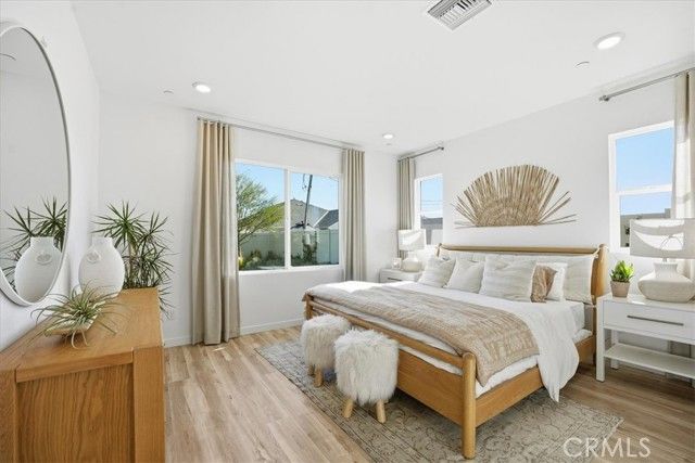 3223 E Avenue J-4, Lancaster, CA 93535