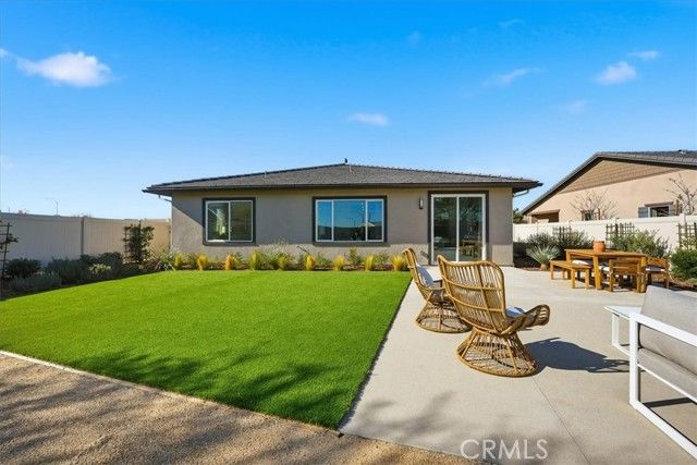 3223 E Avenue J-4, Lancaster, CA 93535