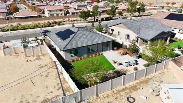 3223 E Avenue J-4, Lancaster, CA 93535