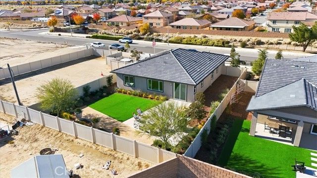 3223 E Avenue J-4, Lancaster, CA 93535