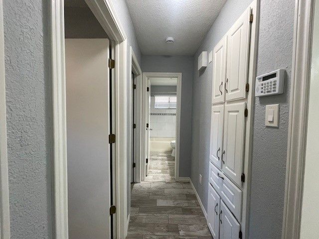 3208 Flintridge Drive, Arlington, TX 76017