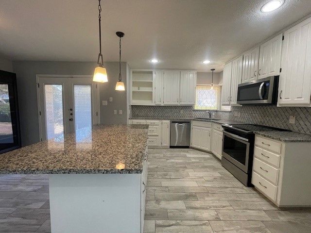 3208 Flintridge Drive, Arlington, TX 76017