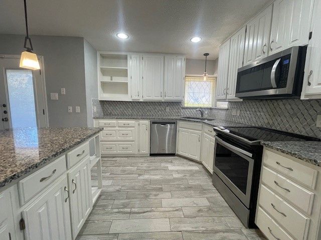 3208 Flintridge Drive, Arlington, TX 76017