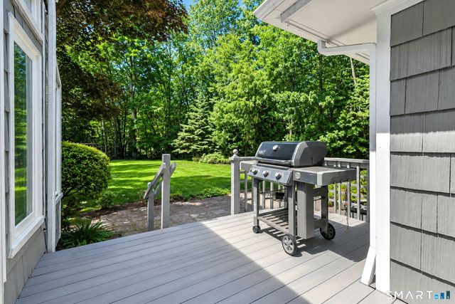 24 Inverness Road, Trumbull, CT 06611