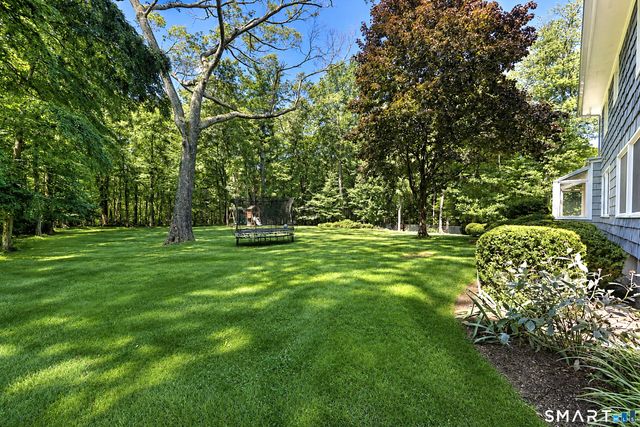 24 Inverness Road, Trumbull, CT 06611