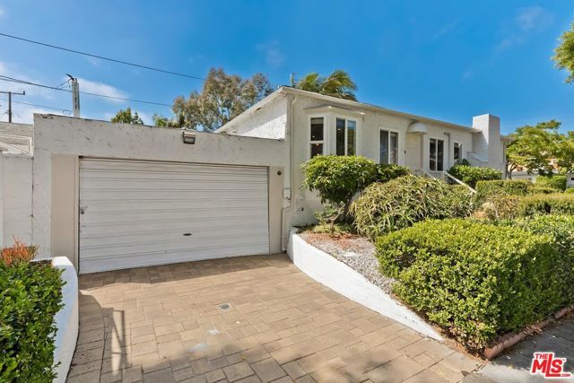 1060 22nd Street, Santa Monica, CA 90403
