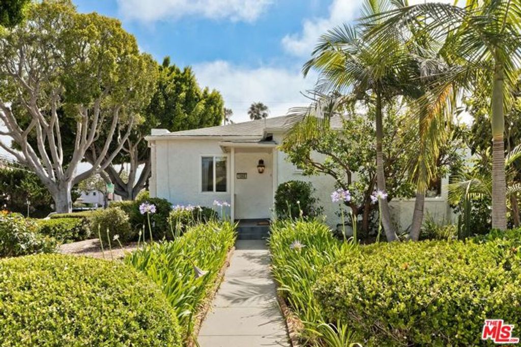 1060 22nd Street, Santa Monica, CA 90403