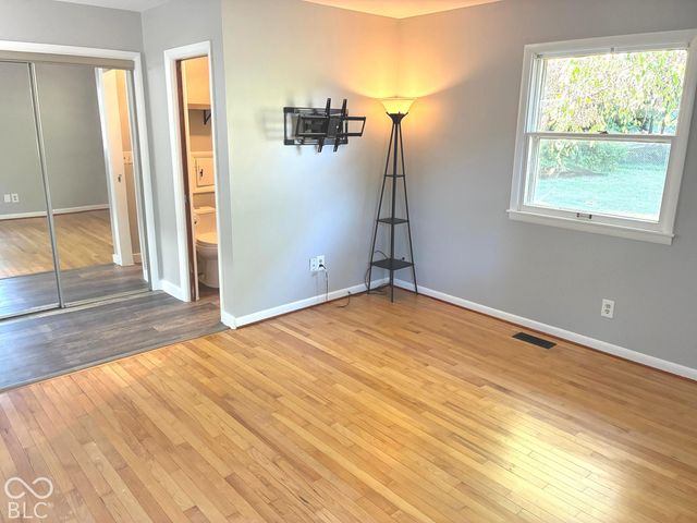 1404 Orchard Park Drive N, Carmel, IN 46280