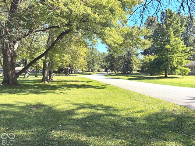 1404 Orchard Park Drive N, Carmel, IN 46280