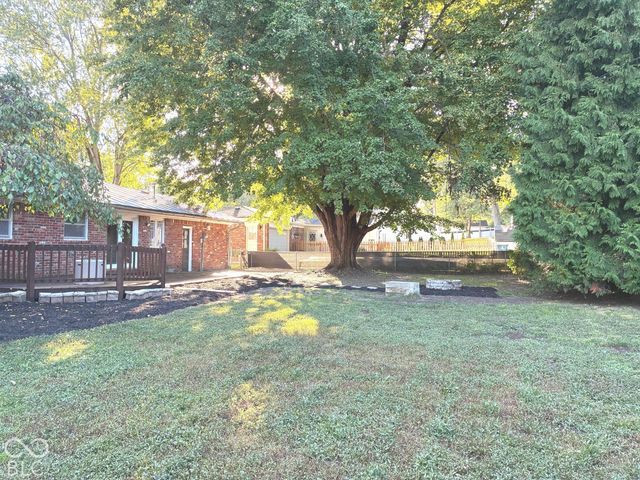 1404 Orchard Park Drive N, Carmel, IN 46280