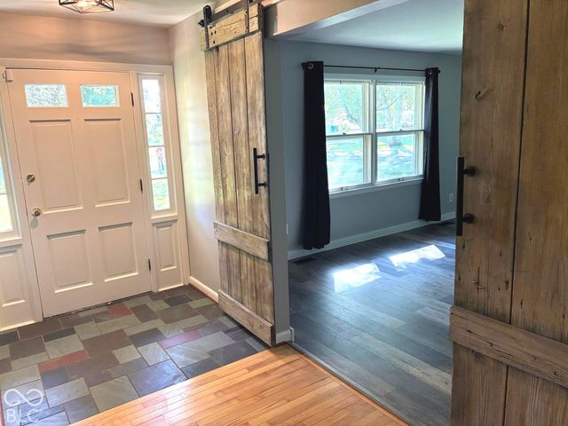 1404 Orchard Park Drive N, Carmel, IN 46280