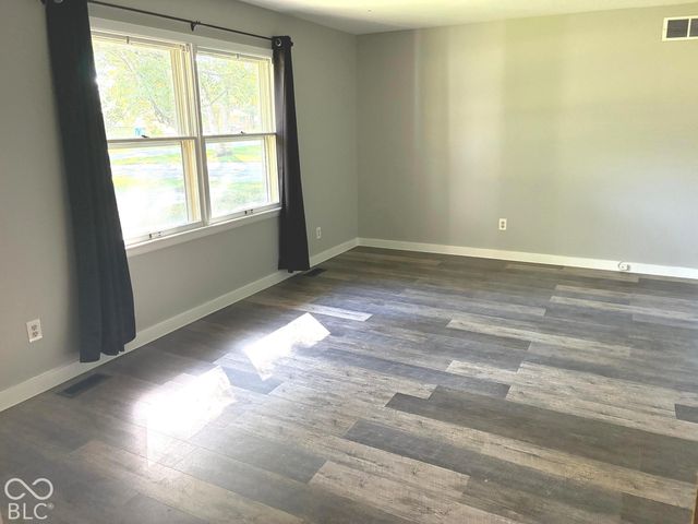 1404 Orchard Park Drive N, Carmel, IN 46280