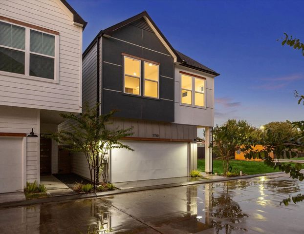 7710 Sky Dweller Drive, Houston, TX 77055